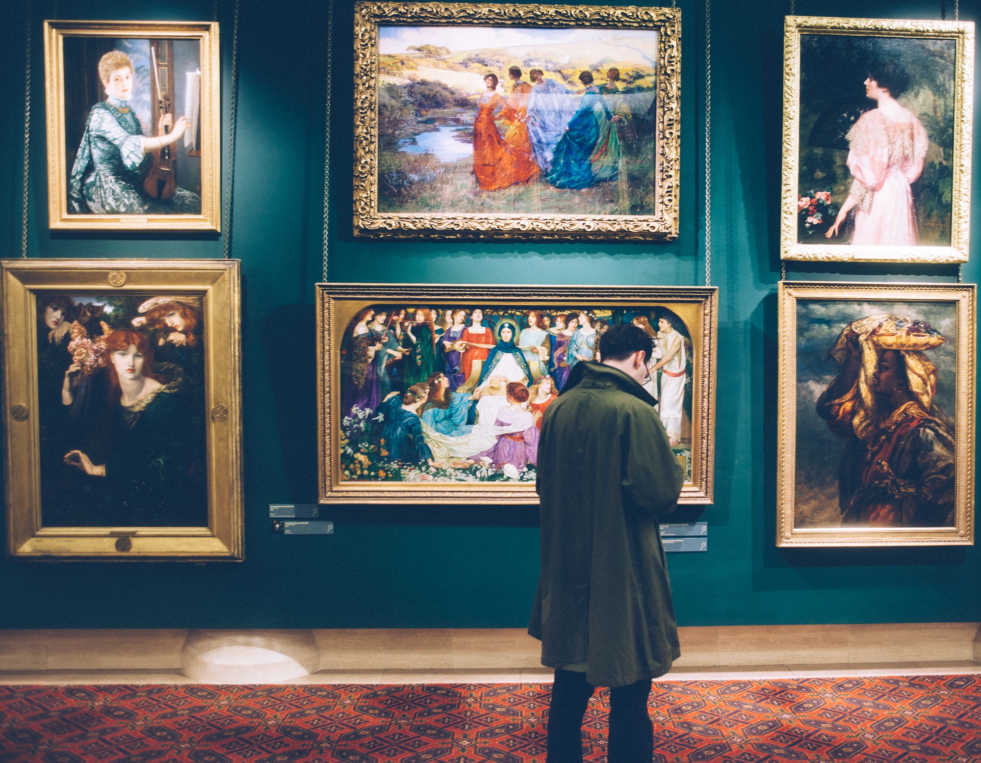 5 free online courses for museum workers